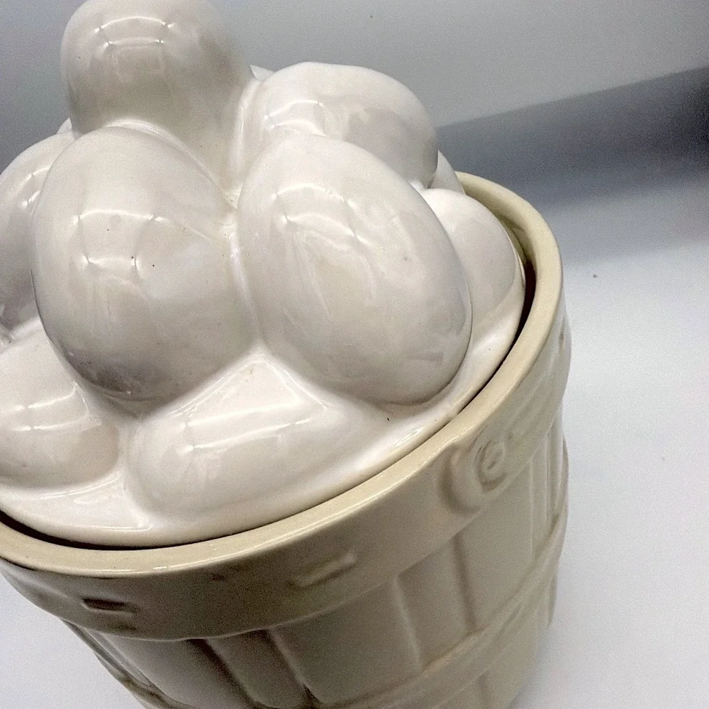 Vintage McCoy Egg Cluster Cookie Jar Ceramic Basket Base Cream
